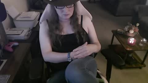 Camprincess331 online show from November 9, 2:56 am