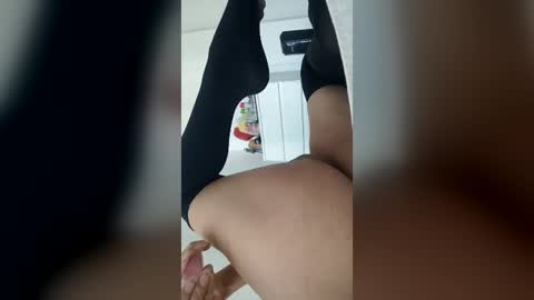 kat_femboy online show from August 5, 11:16 am