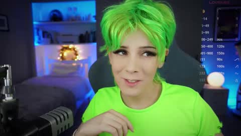 Katie online show from September 21, 6:35 pm