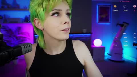 Katie online show from October 20, 7:39 pm