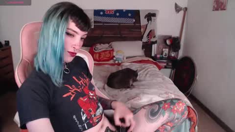 luna   online show from September 30, 10:32 pm