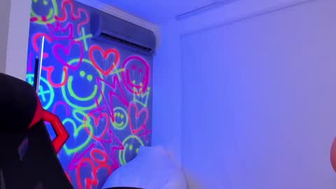 INSTAjohedija online show from January 26, 8:13 pm