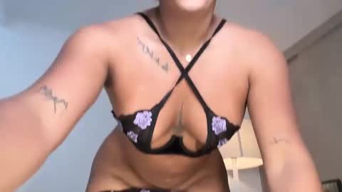 Hi Im kendra- onlyfans. isab2896 online show from July 21, 7:28 pm