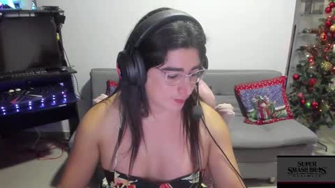 Khalifa Kasumi online show from December 18, 3:23 am