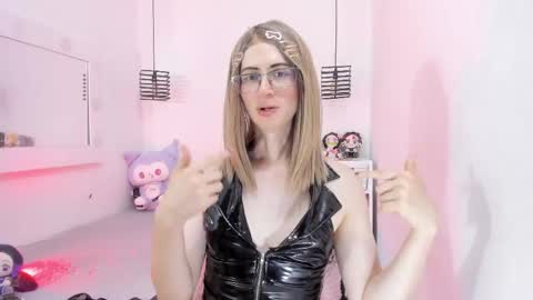 kimberly_thonson online show from April 25, 10:40 pm