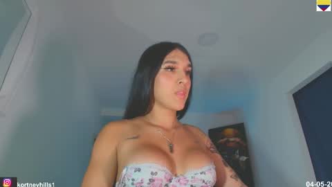 Kortneyhills - Aries online show from May 5, 3:45 am