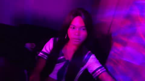 krimpie_xx online show from March 6, 5:29 pm