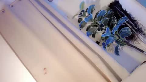 kryplialoveyou online show from March 15, 7:06 pm