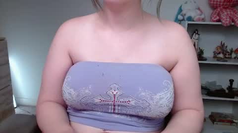 Krystal Syx online show from July 7, 1:37 pm