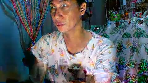 kyutshyne online show from March 10, 12:07 am