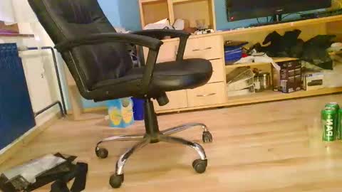 labondage online show from March 21, 12:43 pm