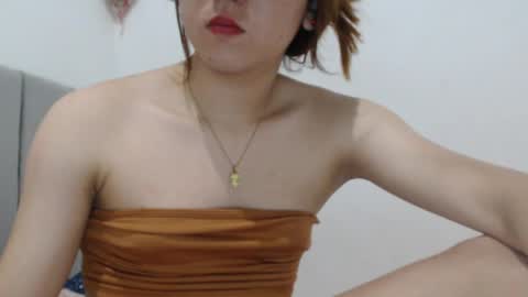 LADY online show from May 6, 7:09 pm