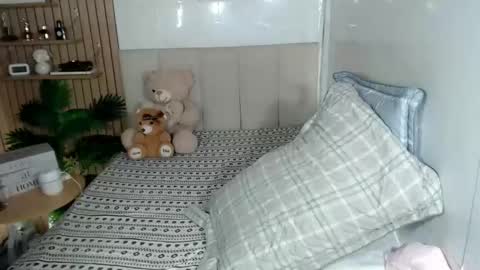   online show from May 26, 6:32 am