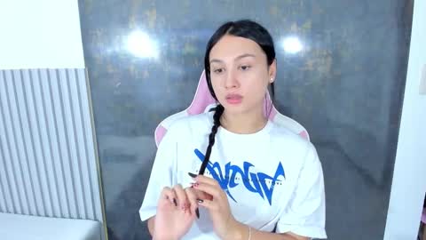 Lana online show from November 6, 8:20 pm