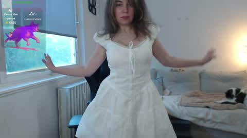 Lara online show from April 28, 5:17 pm