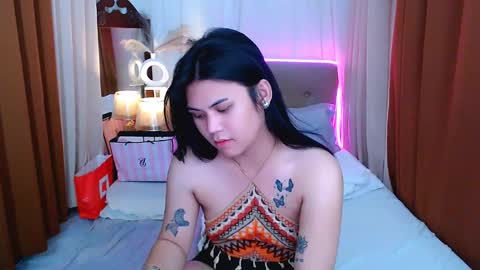 Cailey online show from May 1, 5:39 pm