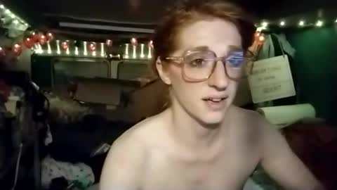 LesleyGumGrass- The Boring Trans girl online show from June 11, 2:53 am