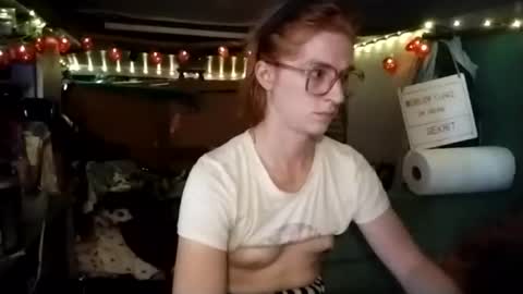 LesleyGumGrass- The Boring Trans girl online show from June 28, 6:01 pm