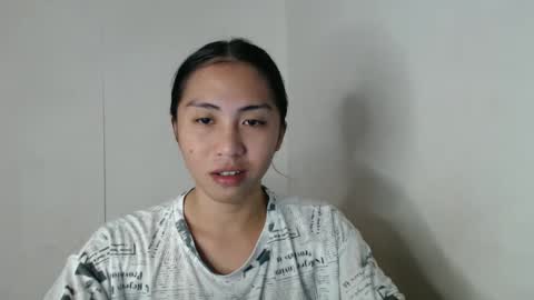 Snapshot of linaslayer chatting on December 20, 12:05 pm Lexi online show from December 20, 12:05 pm