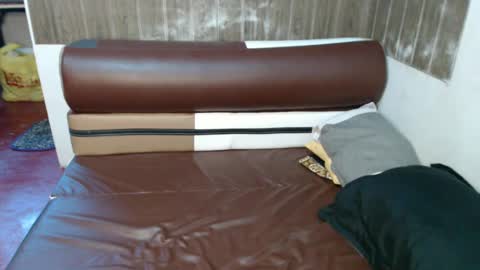 Snapshot of linaslayer chatting on February 8, 12:28 am Lexi online show from February 8, 12:28 am