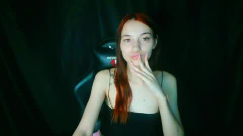 Liza  Kitty online show from May 2, 6:07 am