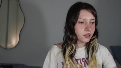 lizgein online show from July 24, 2:32 am