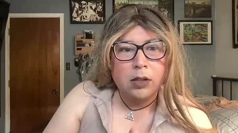 Lizzy online show from September 18, 9:42 pm