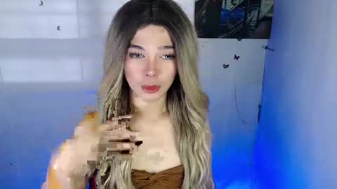 louilalicious online show from February 11, 5:58 am