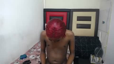 lsnnickykhanyile online show from April 29, 6:58 pm
