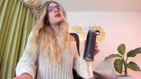 Luka Castillo online show from March 3, 7:26 am