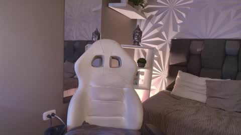 Cookie  online show from February 14, 3:14 am