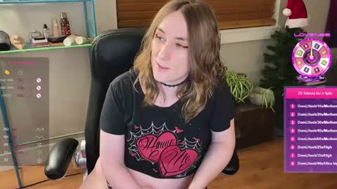 Lulu online show from December 15, 4:18 am