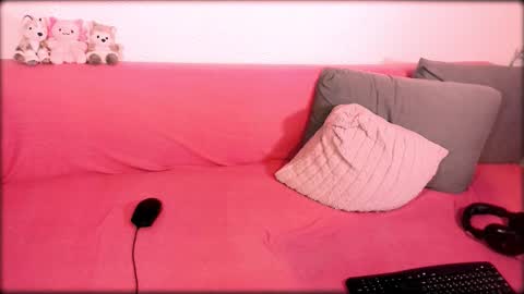 lurosincubus online show from March 9, 7:50 pm