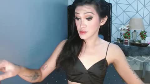 lustress_katalina69 online show from April 25, 1:53 am