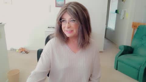 Britney online show from March 7, 8:15 pm