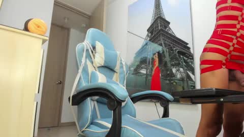 SOFFSOTO777 online show from April 30, 10:25 pm