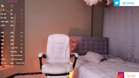 Littl online show from February 7, 3:45 am