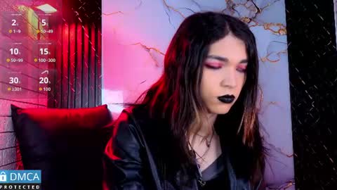 maevekuro online show from August 3, 3:17 am