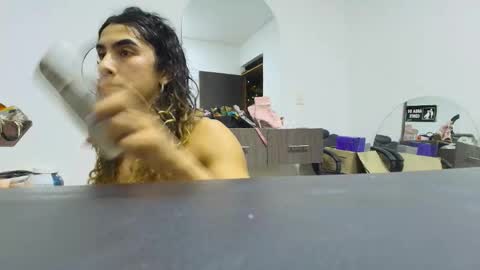 maggie_fit online show from December 21, 11:53 pm