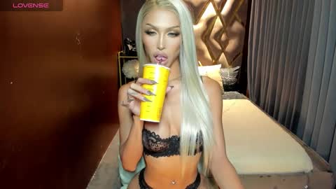 Patty Grey online show from November 12, 2:24 am