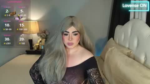 majestydannaxx online show from May 3, 3:11 am
