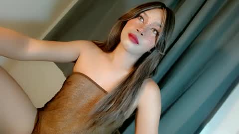 Reyn online show from June 17, 4:30 pm