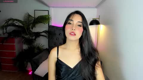 malicious_bitchcarla69xx online show from May 3, 4:39 am