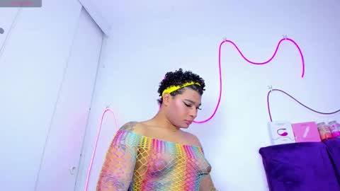 Mandy Mosquera online show from February 12, 12:07 am