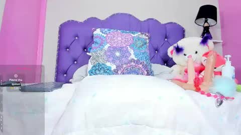 mara_summerr online show from June 23, 6:16 pm