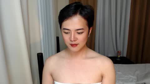 Snapshot of marikosue01 chatting on February 21, 2:38 pm marikosue online show from February 21, 2:38 pm