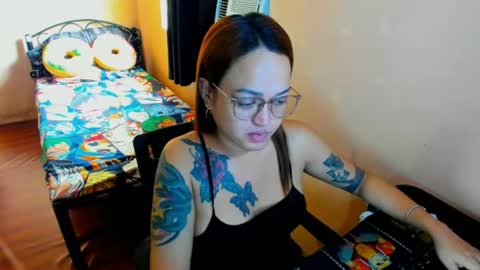 kimmy online show from August 7, 2:51 am