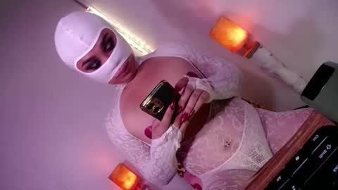 master_mistress_of_all online show from March 18, 6:13 am