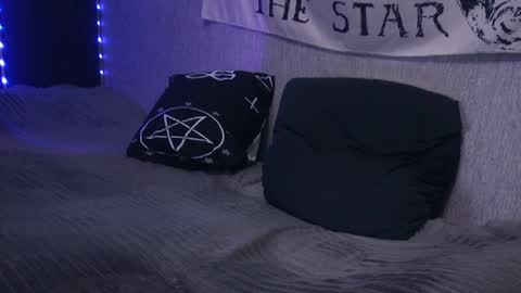 matty_trees online show from March 7, 11:20 pm