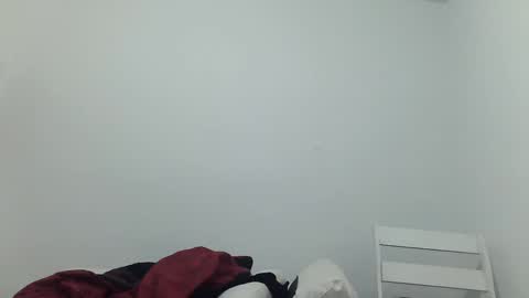 maxxou69hot online show from February 9, 5:14 am